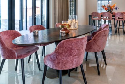 Eettafel Luxor ovaal 235 (Brown)